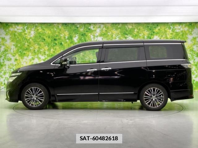 Nissan ELGRAND 2016-02 7806670-1
