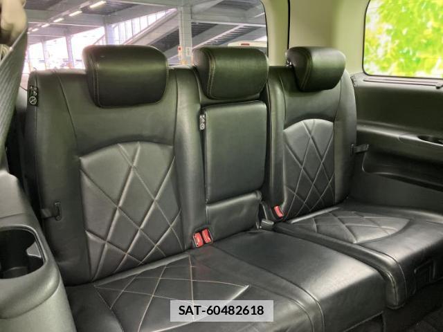 Nissan ELGRAND 2016-02 7806670-5