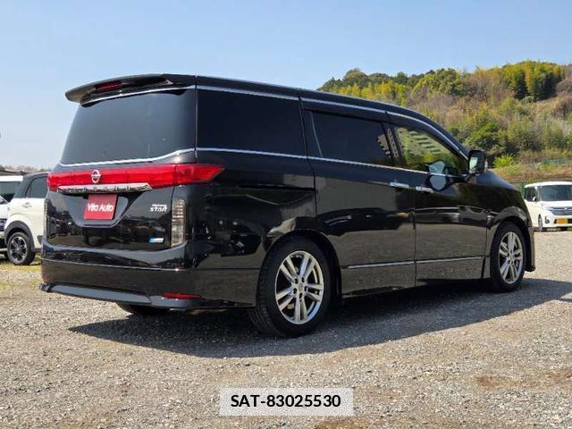 Nissan ELGRAND 2013-11 7808478-3