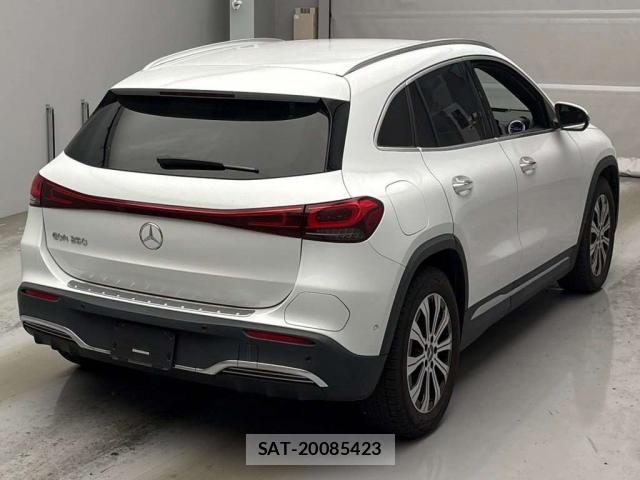 Mercedes Benz EQA 2022-12 7811014-1
