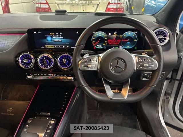 Mercedes Benz EQA 2022-12 7811014-2