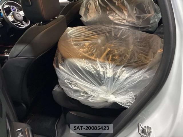 Mercedes Benz EQA 2022-12 7811014-3