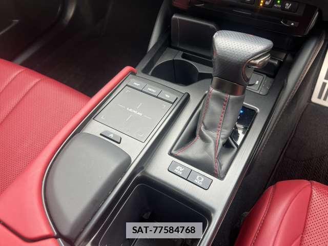 Lexus ES 2019-10 7793695-3