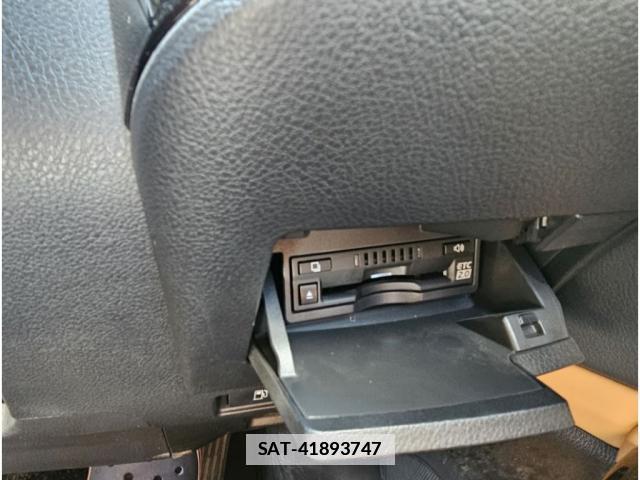 Lexus ES 2022-07 7794097-3