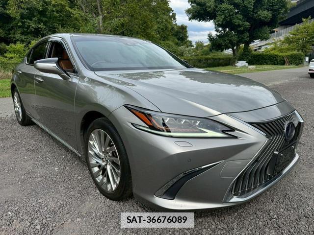 Lexus ES 2019-05 7794321-0