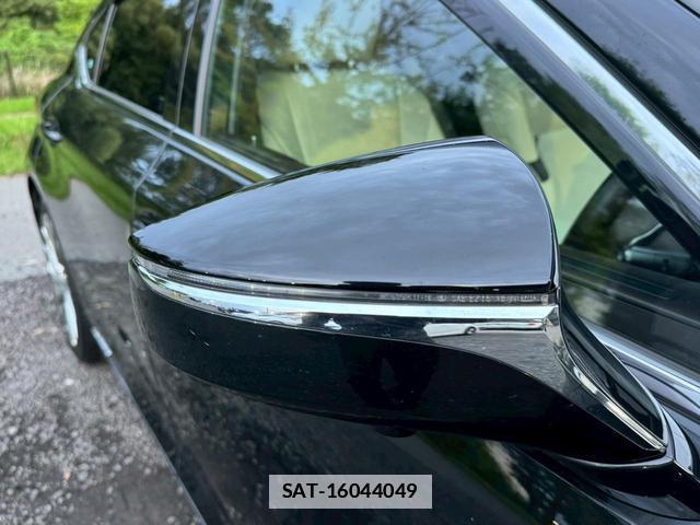 Lexus ES 2019-03 7794328-14