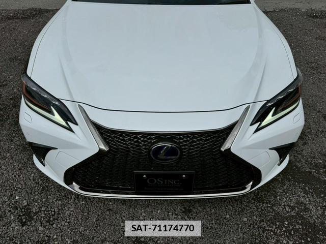 Lexus ES 2019-03 7794329-16