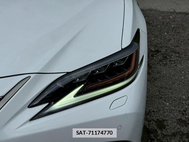 Lexus ES 2019-03 7794329-3