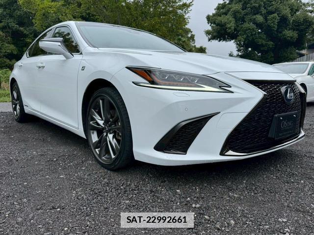 Lexus ES 2020-02 7794331-11