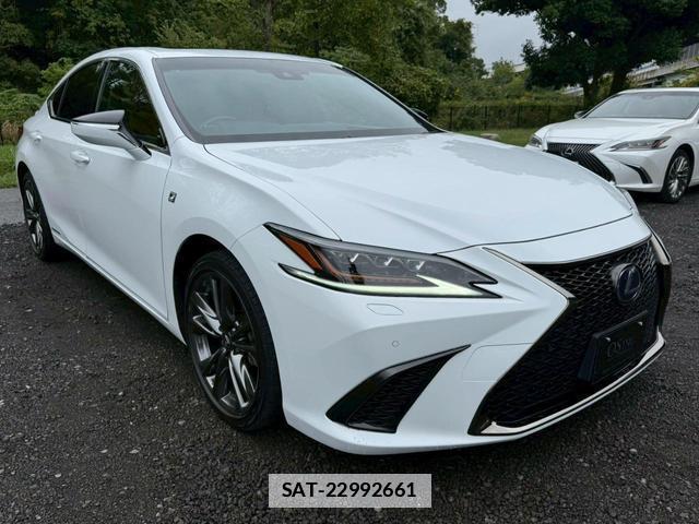 Lexus ES 2020-02 7794331-12