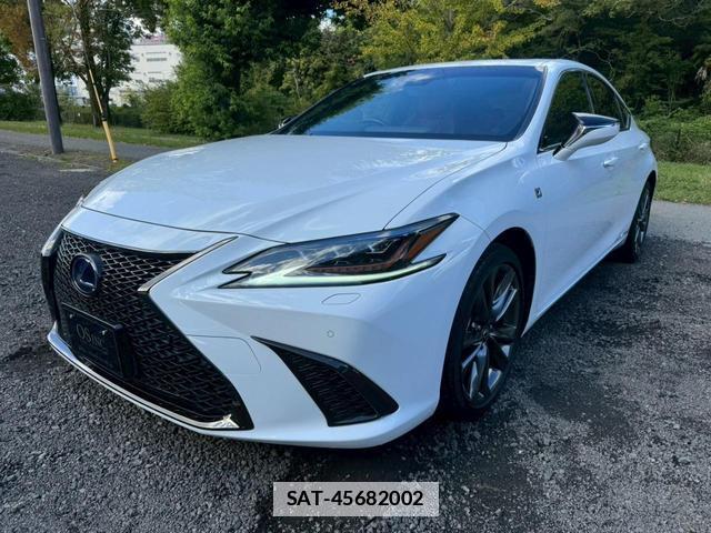 Lexus ES 2019-01 7794332-0
