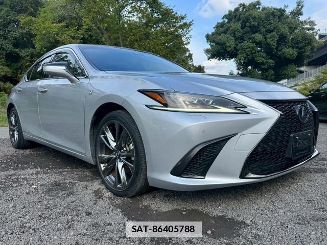 Lexus ES 2019-09 7794333-13