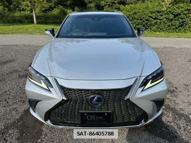 Lexus ES 2019-09 7794333-16