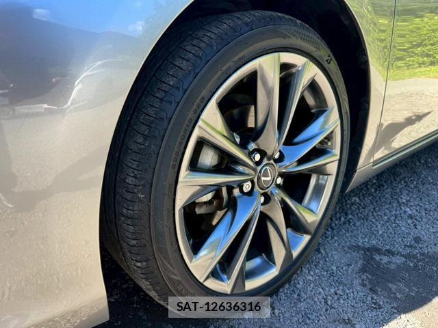Lexus ES 2018-10 7794335-2