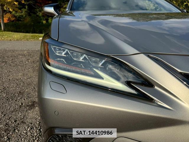 Lexus ES 2020-09 7794338-11