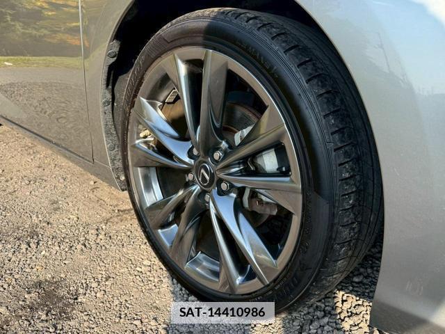 Lexus ES 2020-09 7794338-13