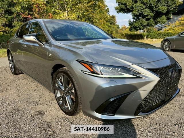 Lexus ES 2020-09 7794338-15
