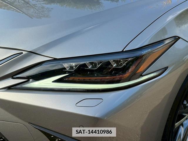 Lexus ES 2020-09 7794338-6