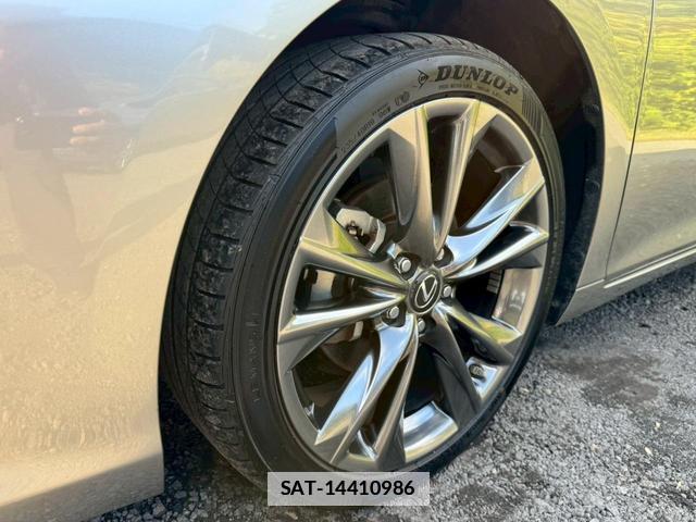Lexus ES 2020-09 7794338-9