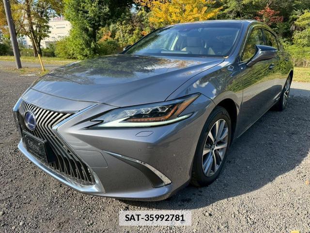 Lexus ES 2019-10 7794342-0