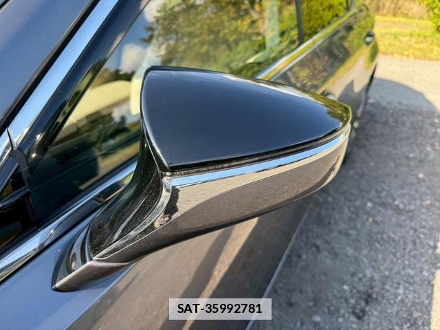 Lexus ES 2019-10 7794342-6