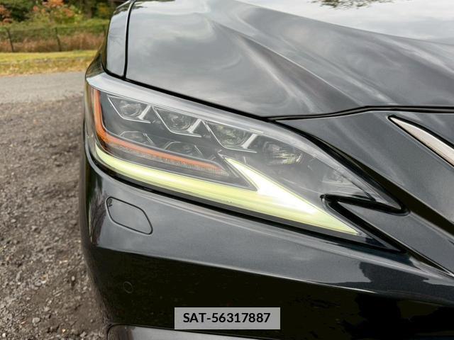 Lexus ES 2020-08 7794349-10