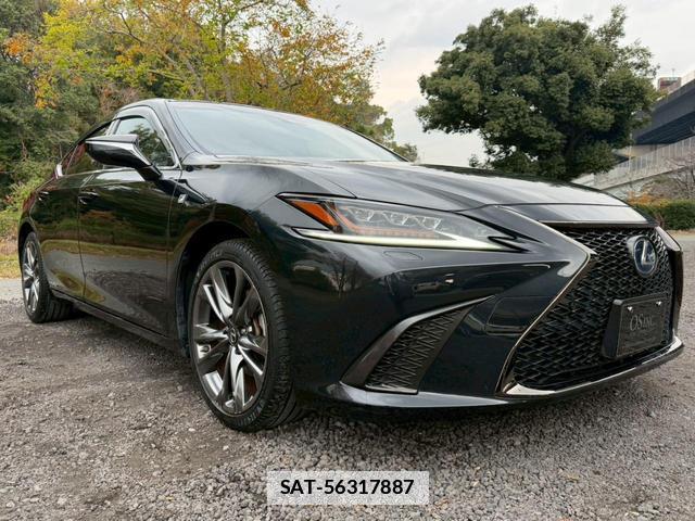 Lexus ES 2020-08 7794349-13