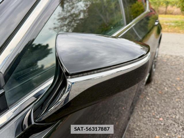 Lexus ES 2020-08 7794349-5