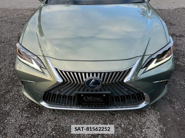 Lexus ES 2020-07 7794353-15