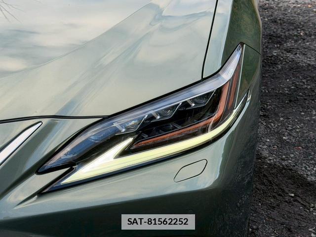 Lexus ES 2020-07 7794353-3
