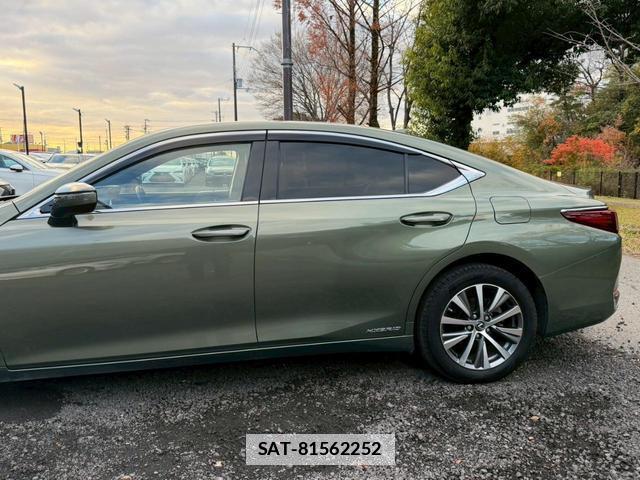 Lexus ES 2020-07 7794353-9