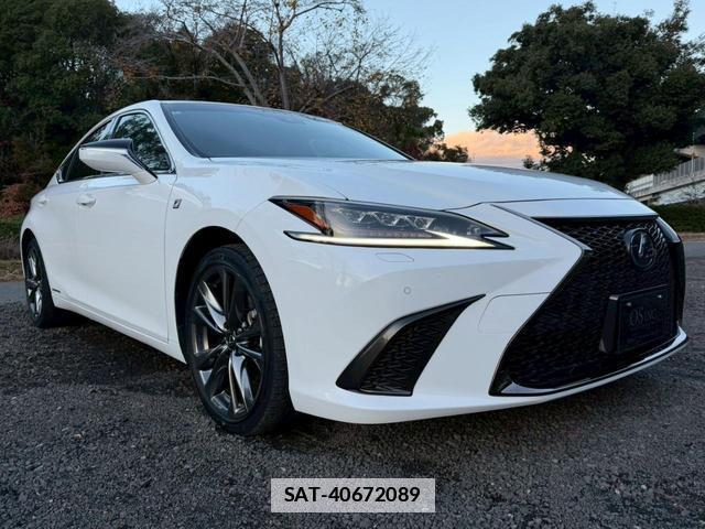 Lexus ES 2020-02 7794356-11