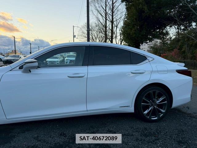 Lexus ES 2020-02 7794356-6
