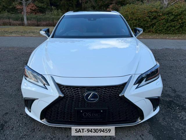 Lexus ES 2019-02 7794357-5