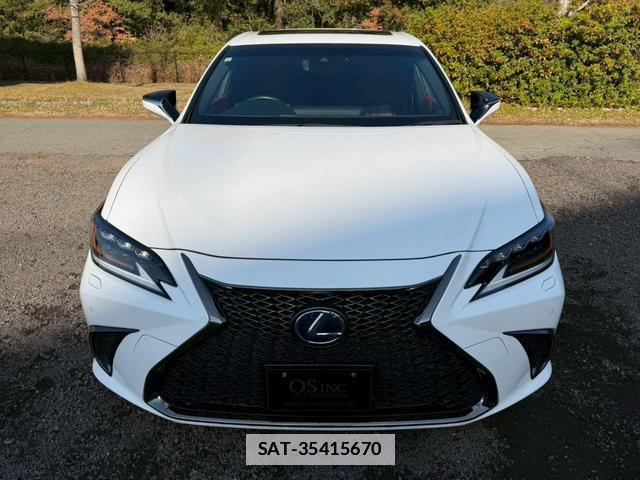 Lexus ES 2019-12 7794359-2