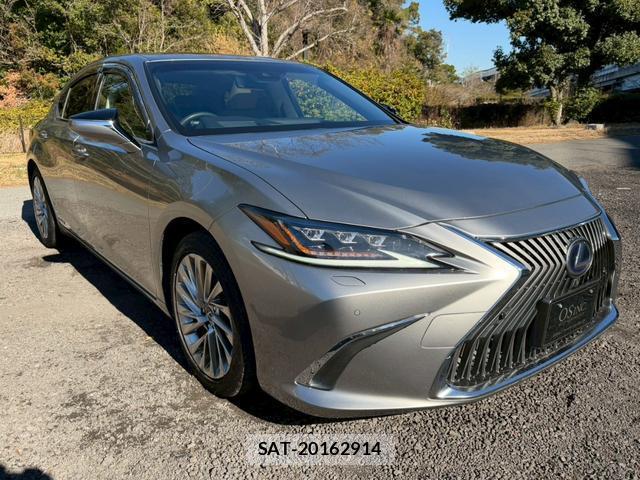 Lexus ES 2018-12 7794364-10