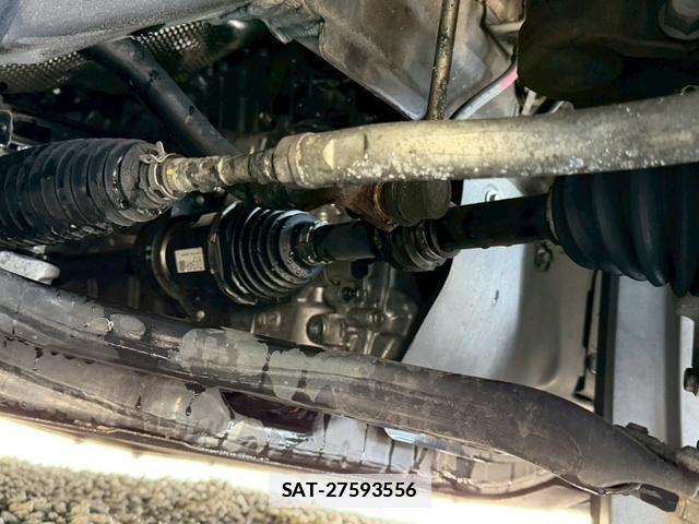 Lexus ES 2019-04 7794382-16