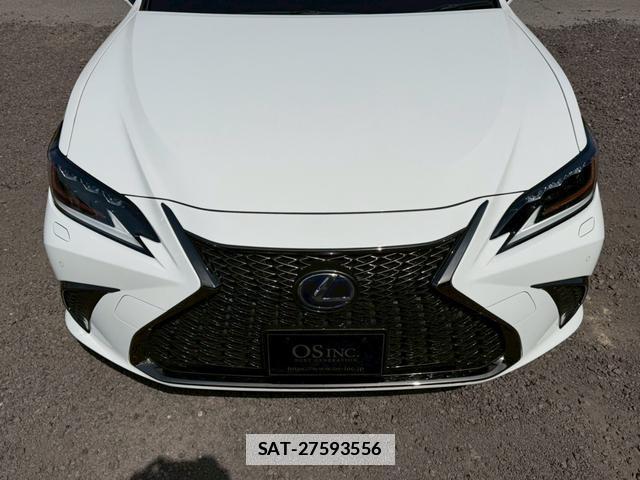Lexus ES 2019-04 7794382-2