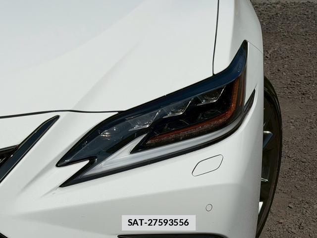 Lexus ES 2019-04 7794382-3