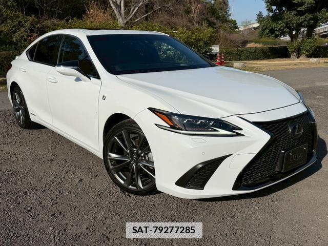 Lexus ES 2019-09 7794384-15