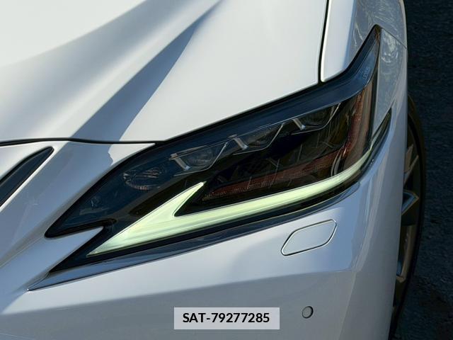 Lexus ES 2019-09 7794384-3