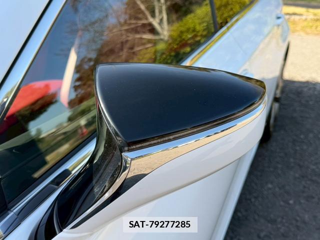 Lexus ES 2019-09 7794384-8