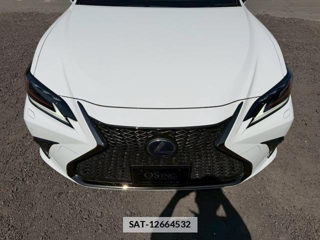 Lexus ES 2020-12 7794388-15