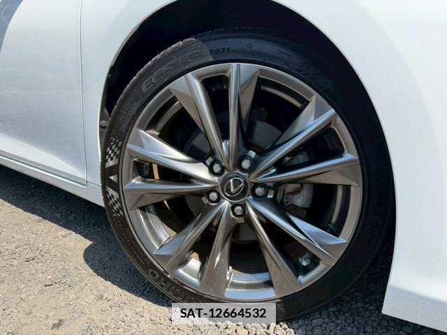 Lexus ES 2020-12 7794388-6