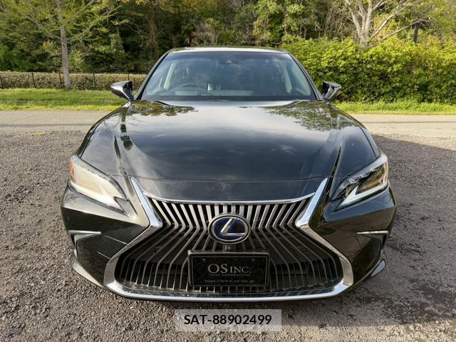 Lexus ES 2018-12 7794407-1