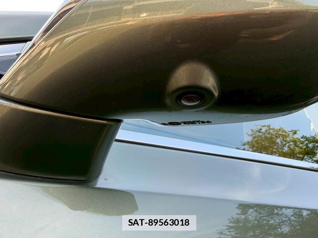 Lexus ES 2019-04 7794421-9