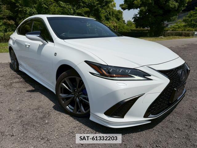 Lexus ES 2019-03 7794422-14