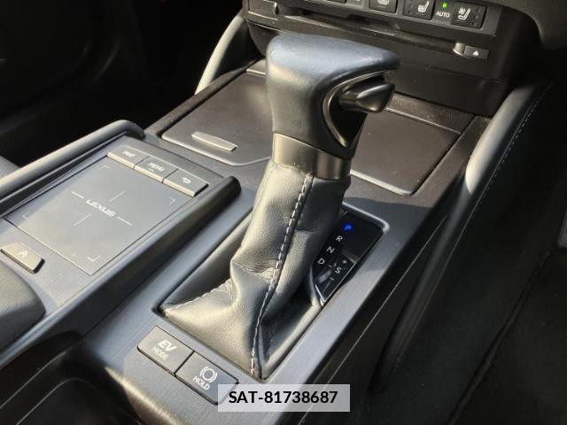 Lexus ES 2019-04 7795461-17