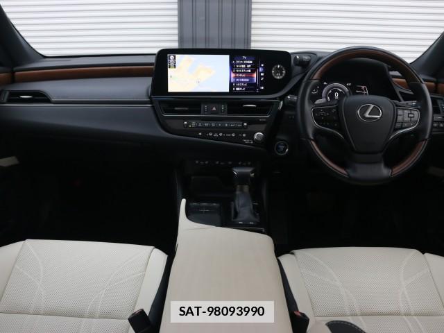Lexus ES 2021-10 7796338-2