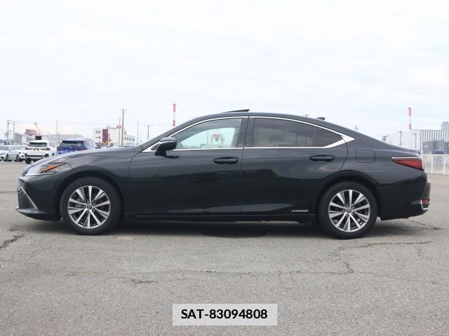 Lexus ES 2020-05 7796363-10